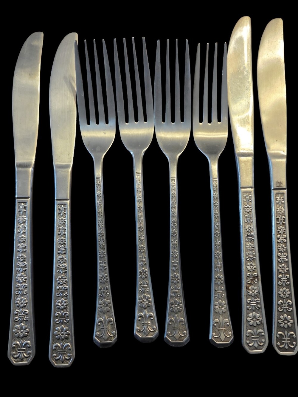Interpur Flatware FLORENZ  8 Petal Flower Stainless Korea Vintage MCM-8 Pieces
